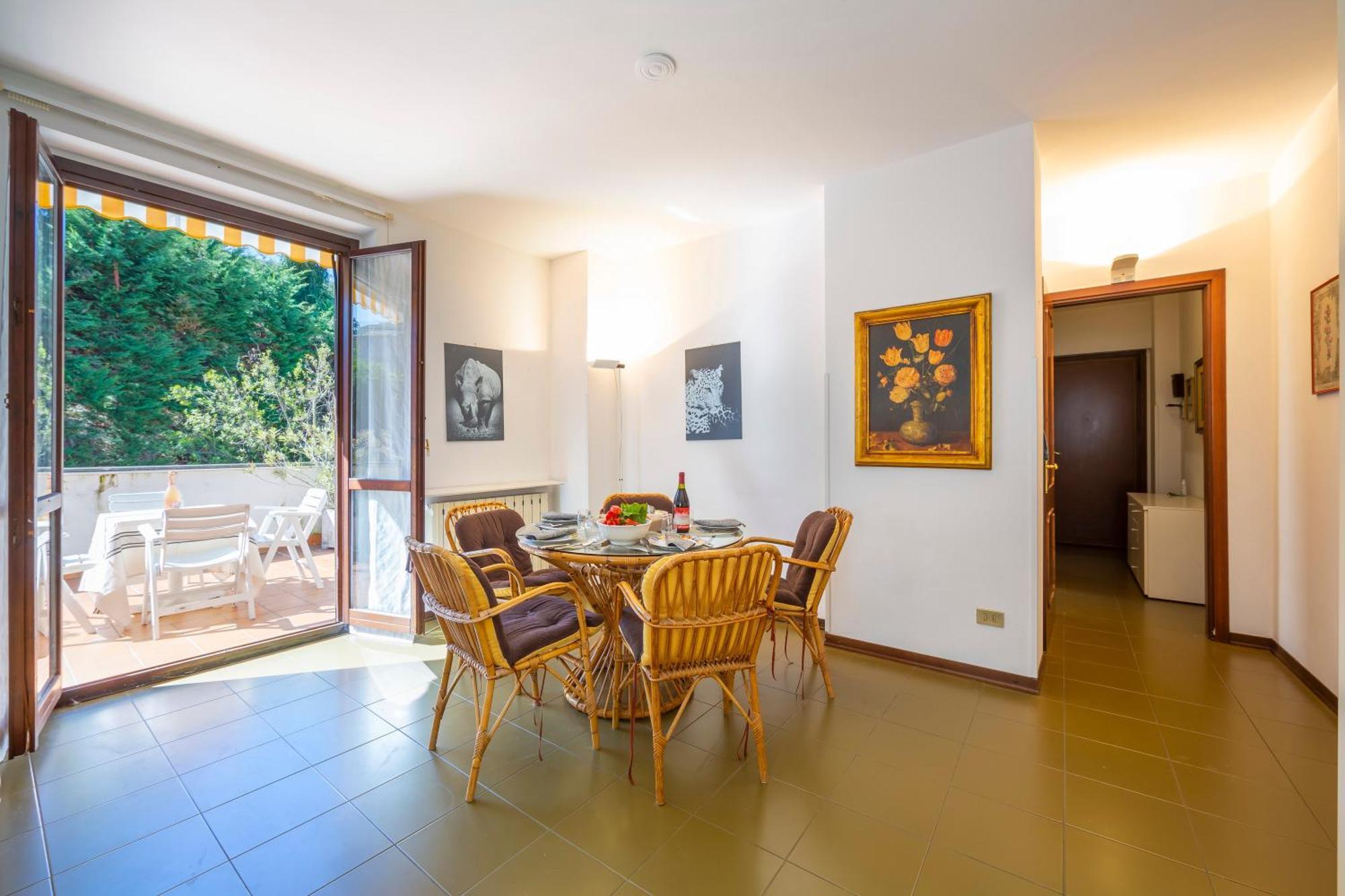 Appartamento Gaya Stresa Center - Happy Rentals Екстериор снимка