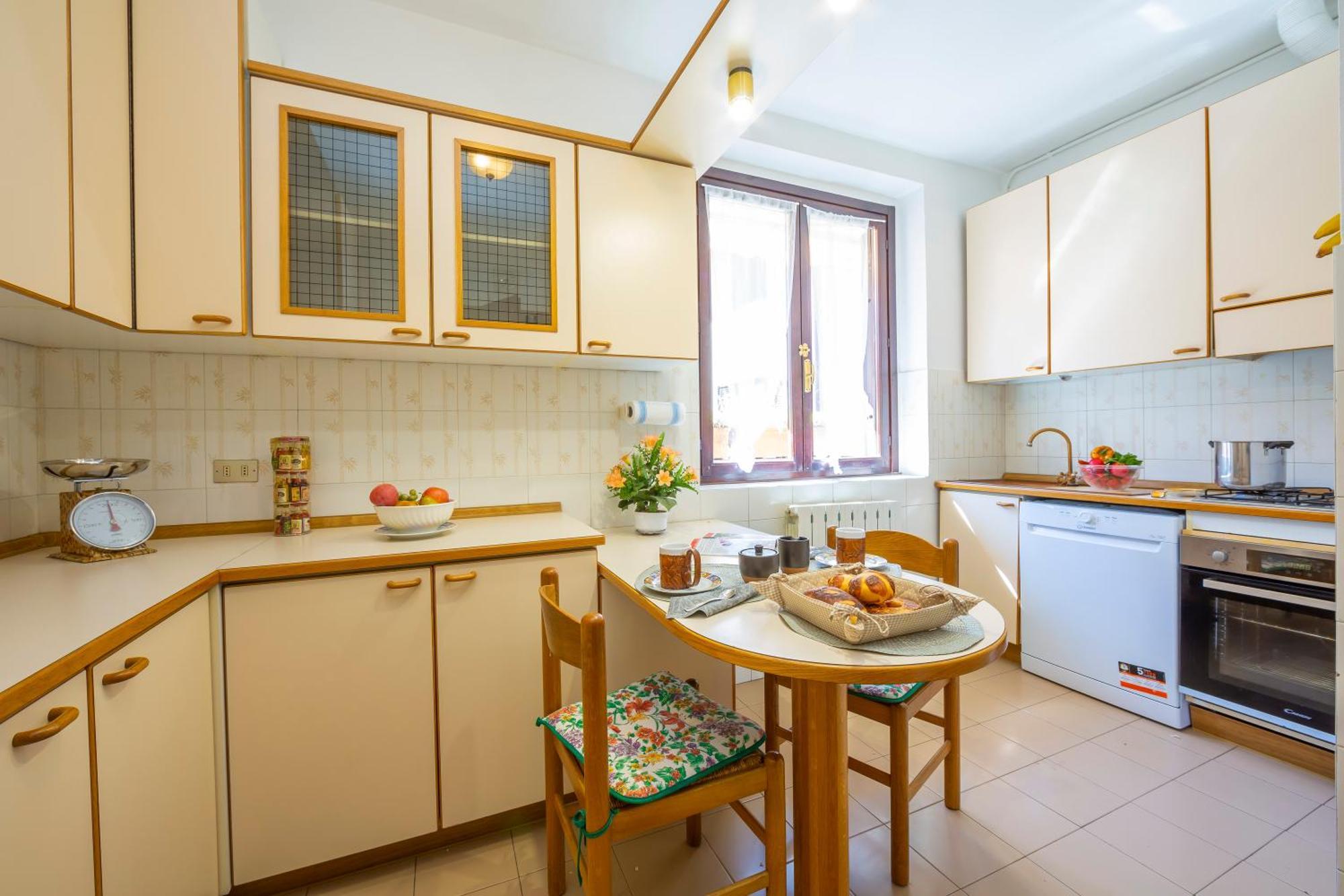 Appartamento Gaya Stresa Center - Happy Rentals Екстериор снимка